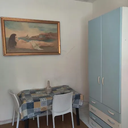 Romatrastevereroom Hotel